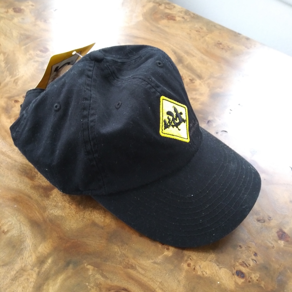 2003 Simpsons hit and run hat deadstock